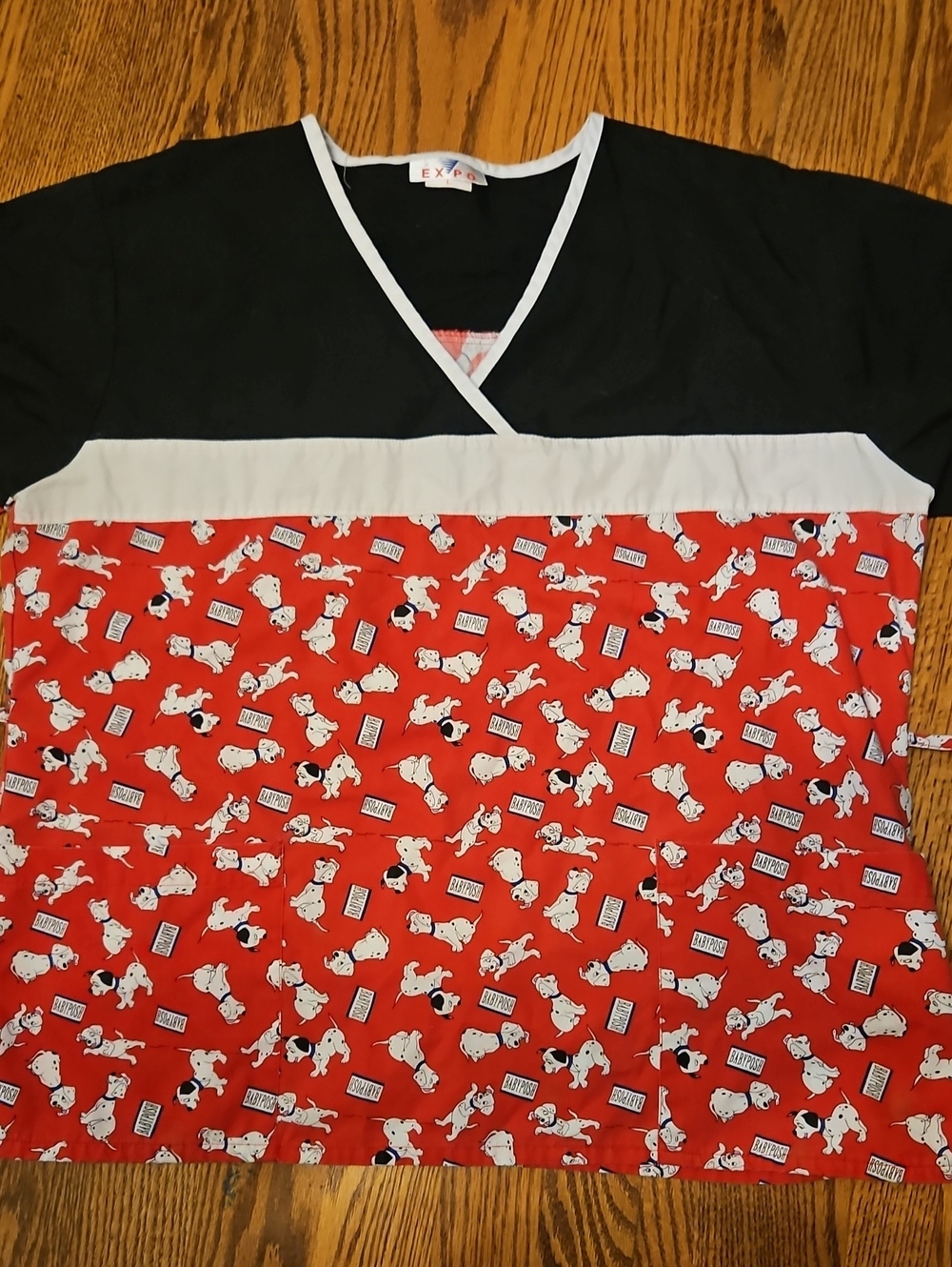 Women’s Short-Sleeve Disney Red & Black 101 Dalmation Scrub Top